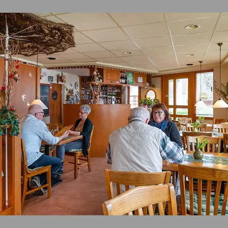Freesenbruch - Ferienwohnung 4.5 * Zingst